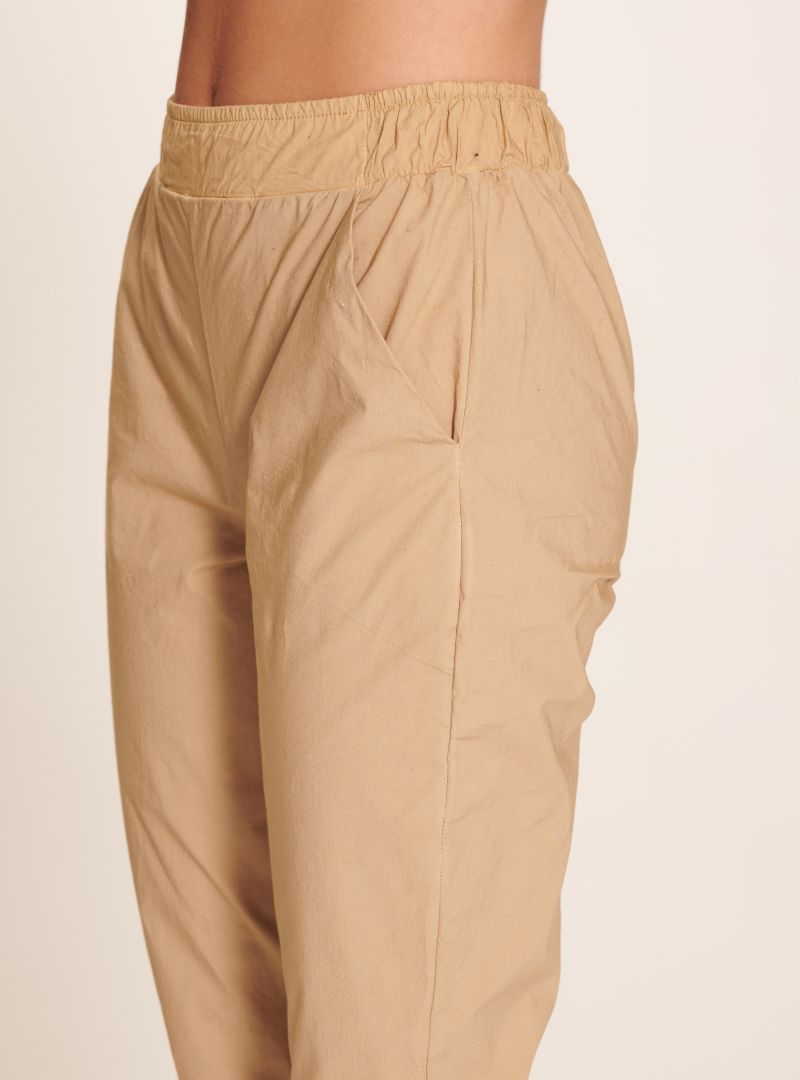 Pantalón Terciopelo Bolso